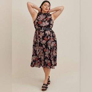 Torrid Floral Midi Gauze Mock Neck Dress Size 2, 2X, 18/20